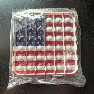 3/$12 💥🆕 USA Patriotic Large American Flag Pop It Fidget Sensory Toy | 5478